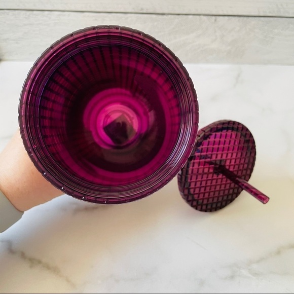 Starbucks 2020 Holiday Berry Plum Grid Tumbler - Picture 4 of 5